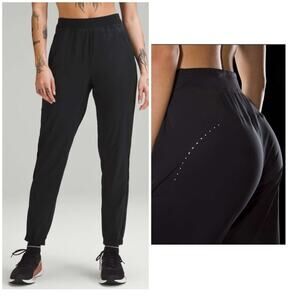 Lululemon Adapted State High-Rise Jogger Airflow NEW 14 reflective